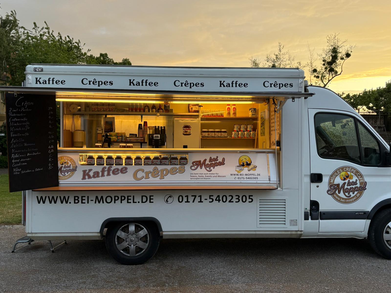 Crêpe und Kaffeemobil mieten - bei Moppel Crêpes und Kaffeemobil für Ihr Event mieten - bei Moppel
